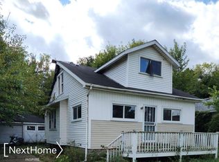 2209 Wolcott St, Flint, MI 48504