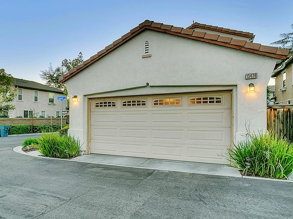 5th image of 13439 Zivi Ave
