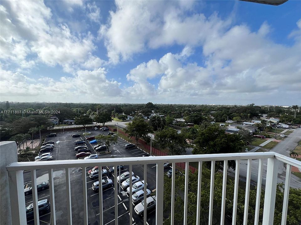 1st image of 1200 NE Miami Gardens Dr APT 805W