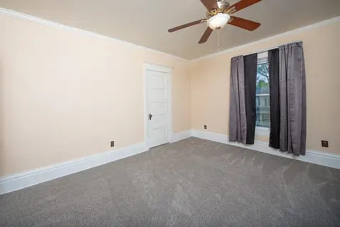 601 S Willow St — Photo 14