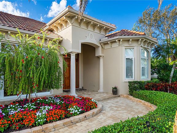 2nd image of 5570 Camino Real Ln