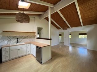 142 Peahi Rd, Haiku, HI 96708