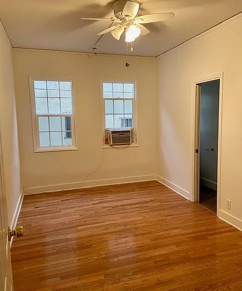 735 N Hayworth Ave — Photo 22