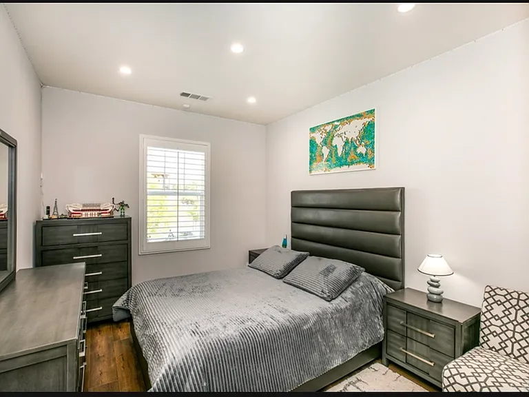 20540 Suzie Ln — Photo 13