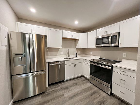 4th image of 6478 McNichols Ct