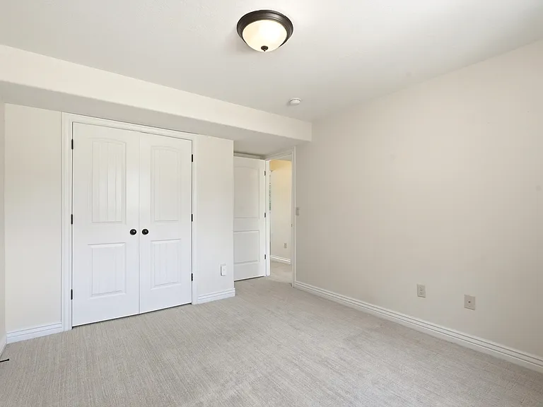 3087 N 1075 W — Photo 35