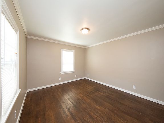 3rd image of 208 Marathon Ave