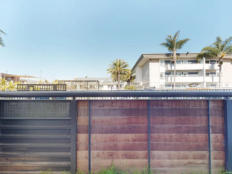 Eight 80 Newport Beach — Photo 76