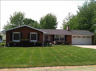 1st image of 105 Greenwood Dr