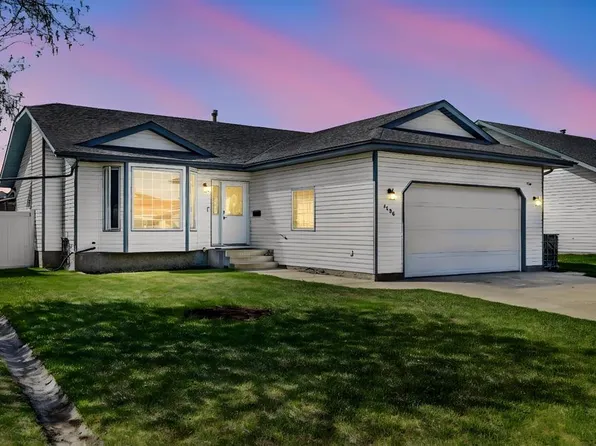 4406 N 48th St, Innisfail, AB T4G 1W8
