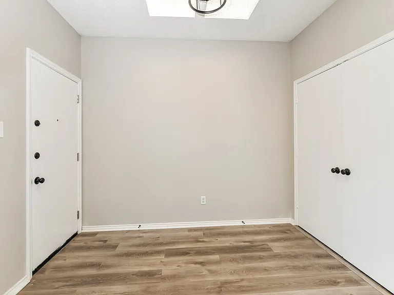 4218 Baccarat Dr — Photo 12