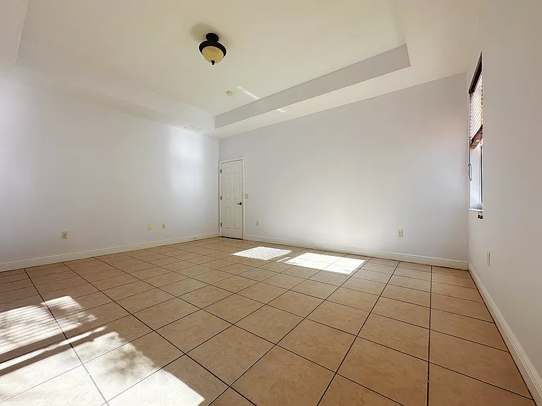 13809 Amelia Pond Dr — Photo 8