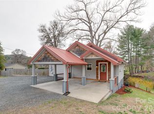 107 Shepard Way, Burnsville, NC 28714