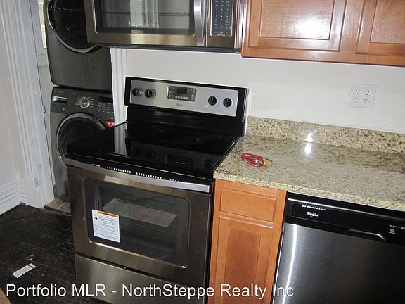 3rd image of 226-228 Wilber Ave #228