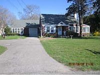 1st image of 15 Poplar St