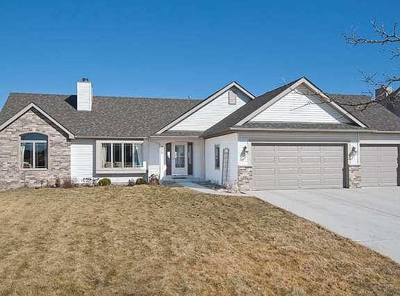 3rd image of 258 Bastogne Ct