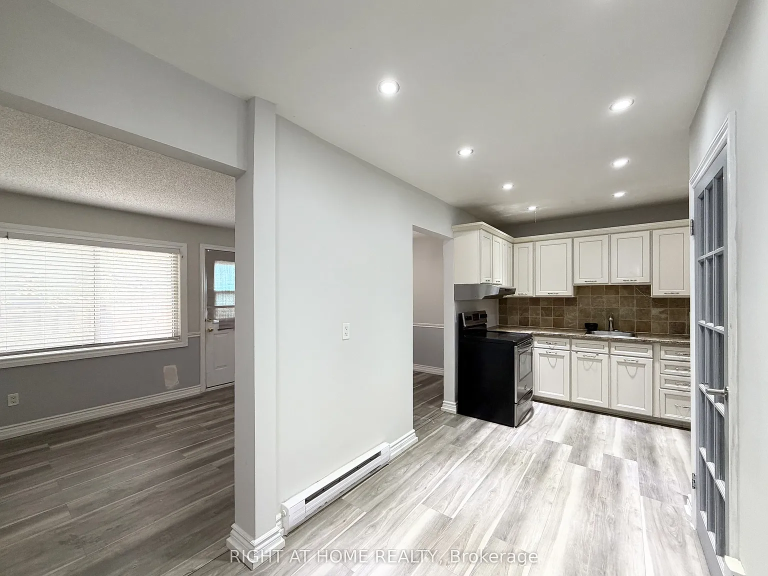 2 bed, $2,200 — Photo 2