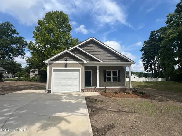 301 N Sycamore Street, Fremont, NC 27830