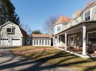 18 Winthrop Rd, Wayland, MA 01778