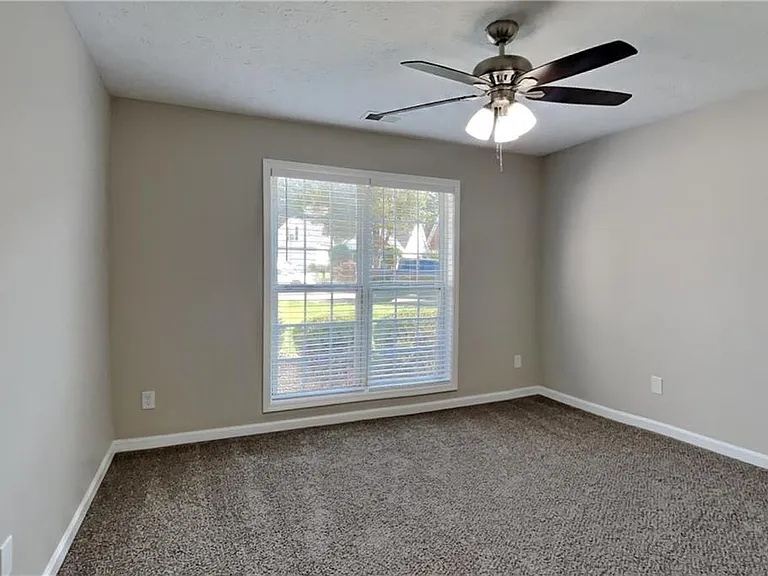 1041 Wicker Pine Dr — Photo 11