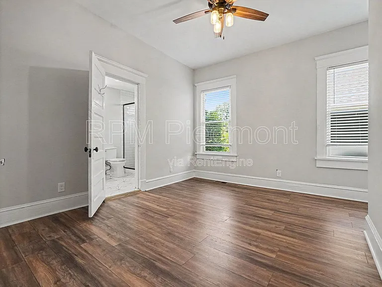 706 Catherine St SW — Photo 13