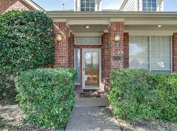 3rd image of 6753 Burr Oak Dr