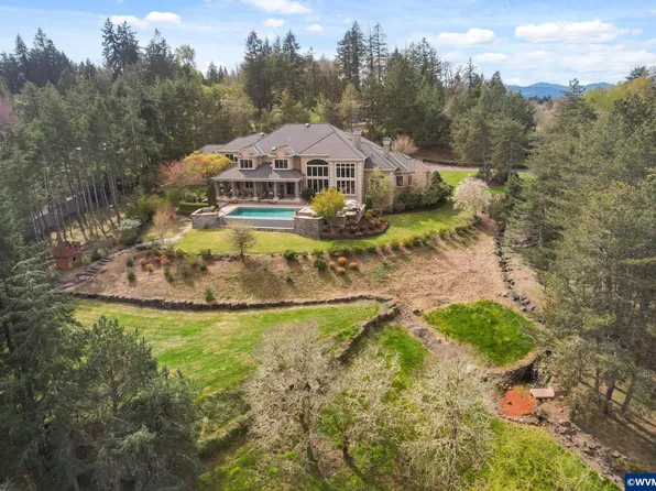 1450 N Albany Rd NW, Albany, OR 97321