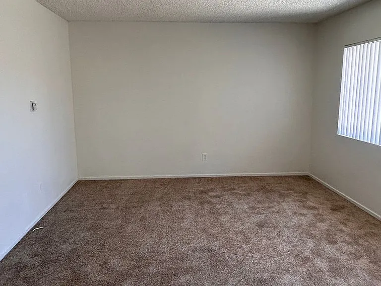 4113 W 136th St #250 — Photo 13