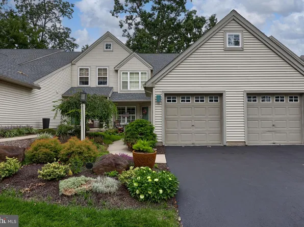 92 Hawk Valley Ln, Denver, PA 17517