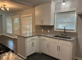 4137 Lisbon St, Fort Worth, TX 76107