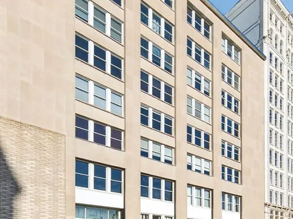 1511 Locust St APT 410, Saint Louis, MO 63103