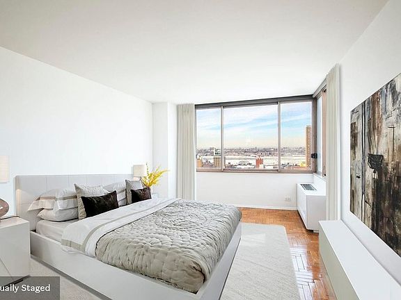 5th image of 350 W 50th St APT 25F