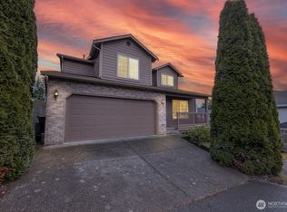2405 NE 17th Pl, Renton, WA 98056