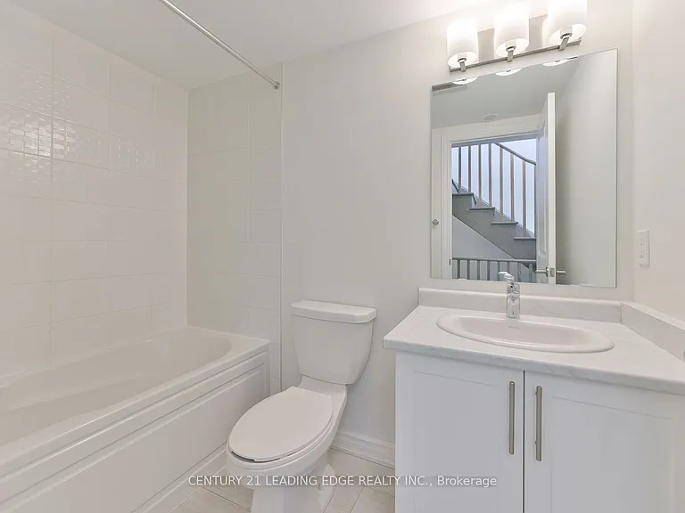 30 William Shearn Cres — Photo 27