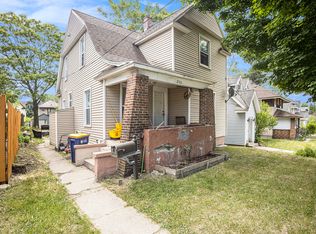 2112 Stafford Ave SW, Grand Rapids, MI 49507