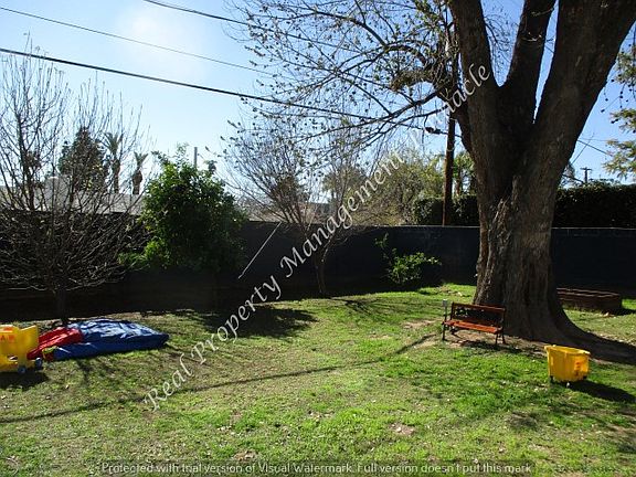 3rd image of 321 W San Juan Ave