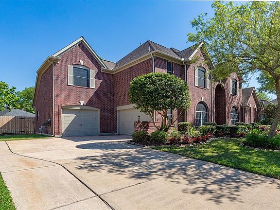 2nd image of 1203 Eagle Lakes Dr