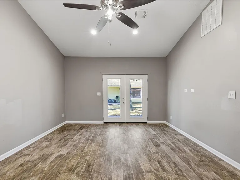 3424 Balboa Cir #48 — Photo 7