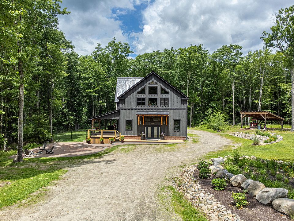 1st image of 120 River Road