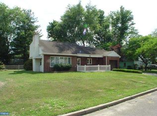 444 7th Ave, Lindenwold, NJ 08021