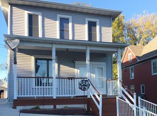 637 W 5th St #639, Dubuque, IA 52001