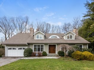 14 Evergreen Ln, Chappaqua, NY 10514