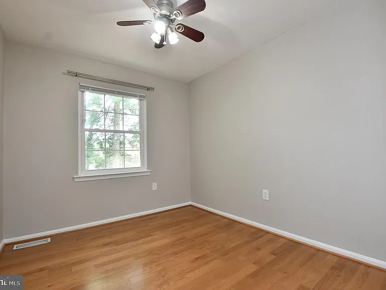7733 Trevino Ln — Photo 14
