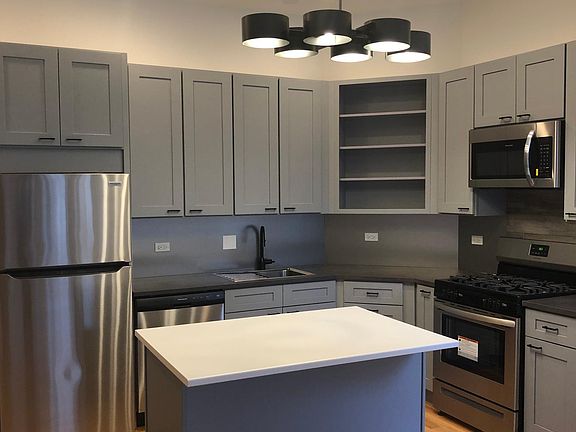 4th image of 2636 W Walton St #1GB