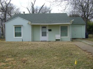 5036 Cedarhill Rd, Fort Worth, TX 76116