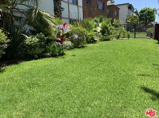 1330 S Wilton Pl #A, Los Angeles, CA 90019