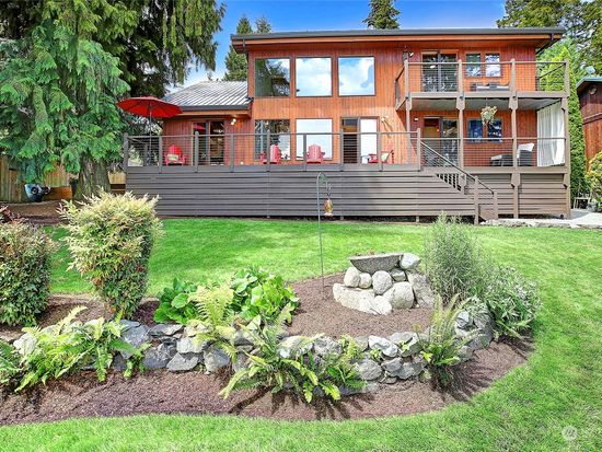208 Goodrich Road, Camano Island, WA 98282