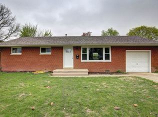 1214 Joanne Ln, Champaign, IL
