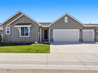 5702 N Chestnut Hill Way, Meridian, ID 83646