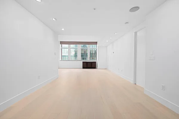 Rented by Douglas Elliman | media 20